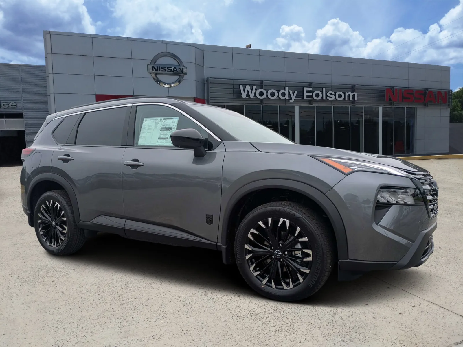 2027 Nissan Rogue Dark Armor