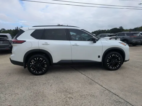 Another view of 2026 Nissan Rogue Dark Armor for sale in Vidalia, GA at Woody Folsom Nissan of Vidalia