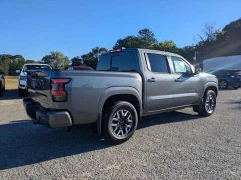 More photos of 2027 Nissan Frontier SV at Woody Folsom Nissan of Vidalia, GA