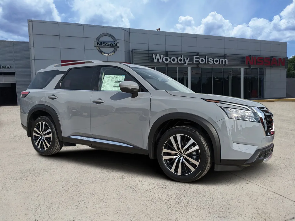 2025 Nissan Pathfinder Platinum for sale in Vidalia, GA at Woody