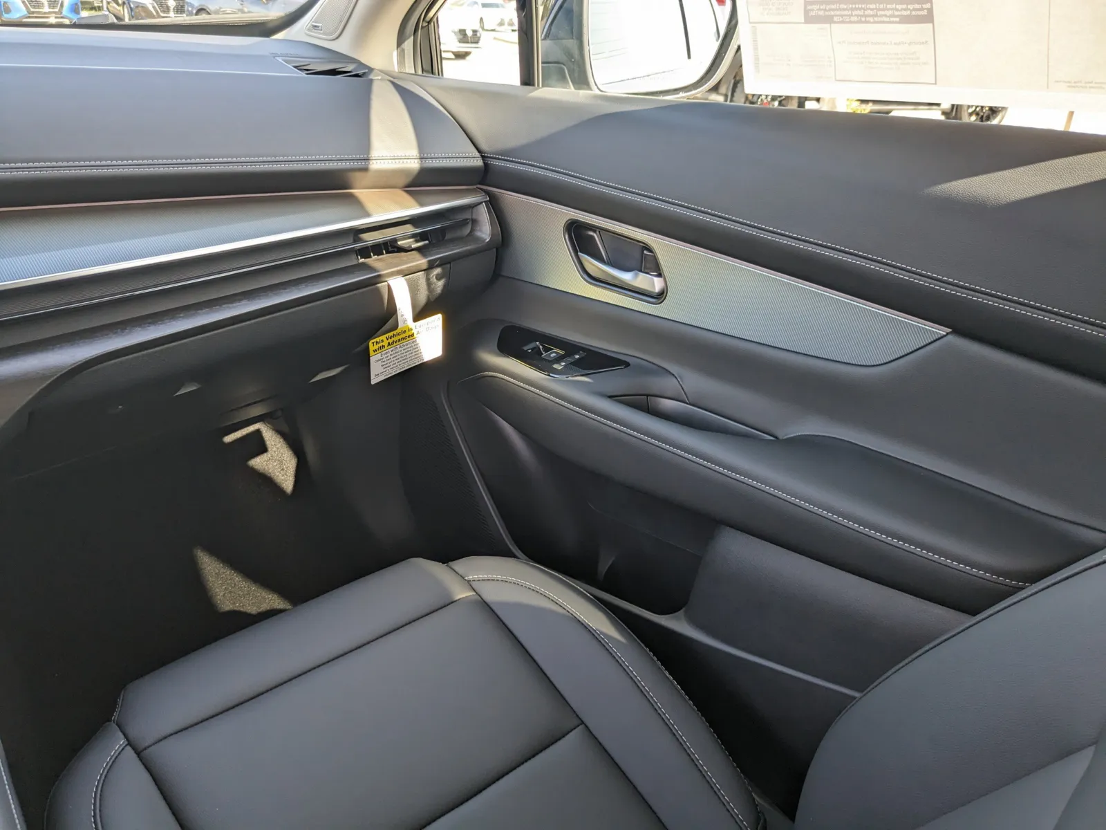 2025 Nissan Murano SL - Photo 18