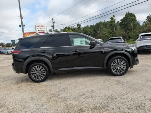 Another view of 2025 Nissan Pathfinder SL for sale in Vidalia, GA at Woody Folsom Nissan of Vidalia