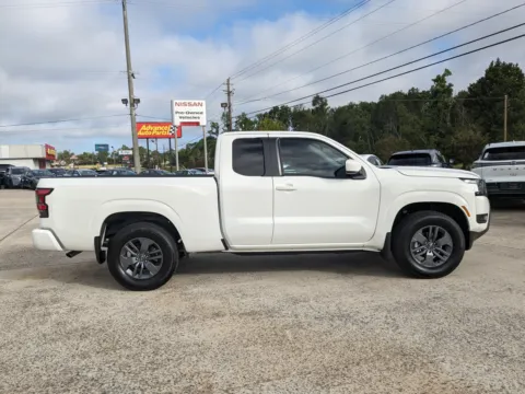 Another view of 2025 Nissan Frontier SV for sale in Vidalia, GA at Woody Folsom Nissan of Vidalia