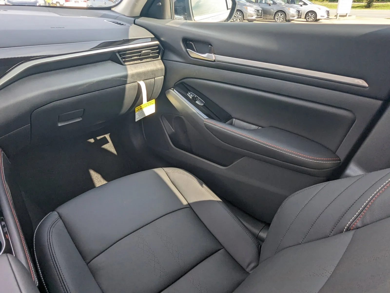 2024 Nissan Altima SR - Photo 17
