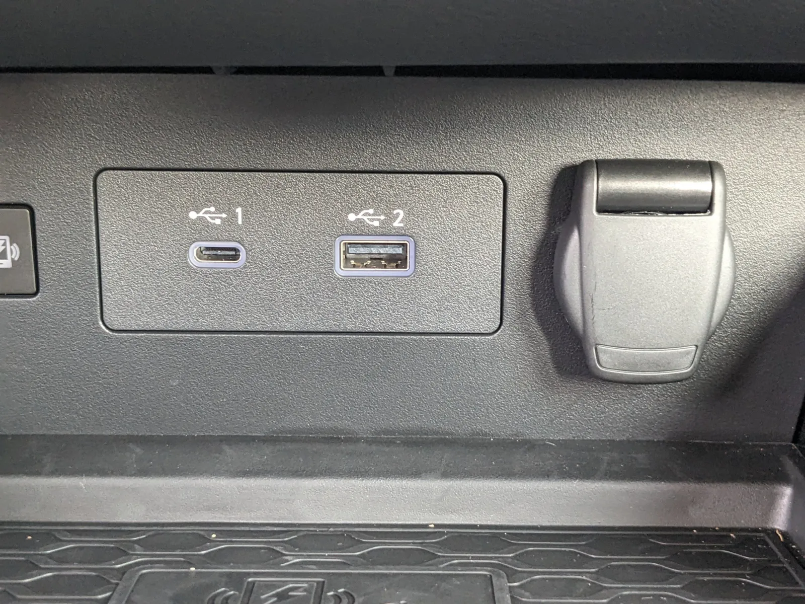 2024 Nissan Altima SR - Photo 24