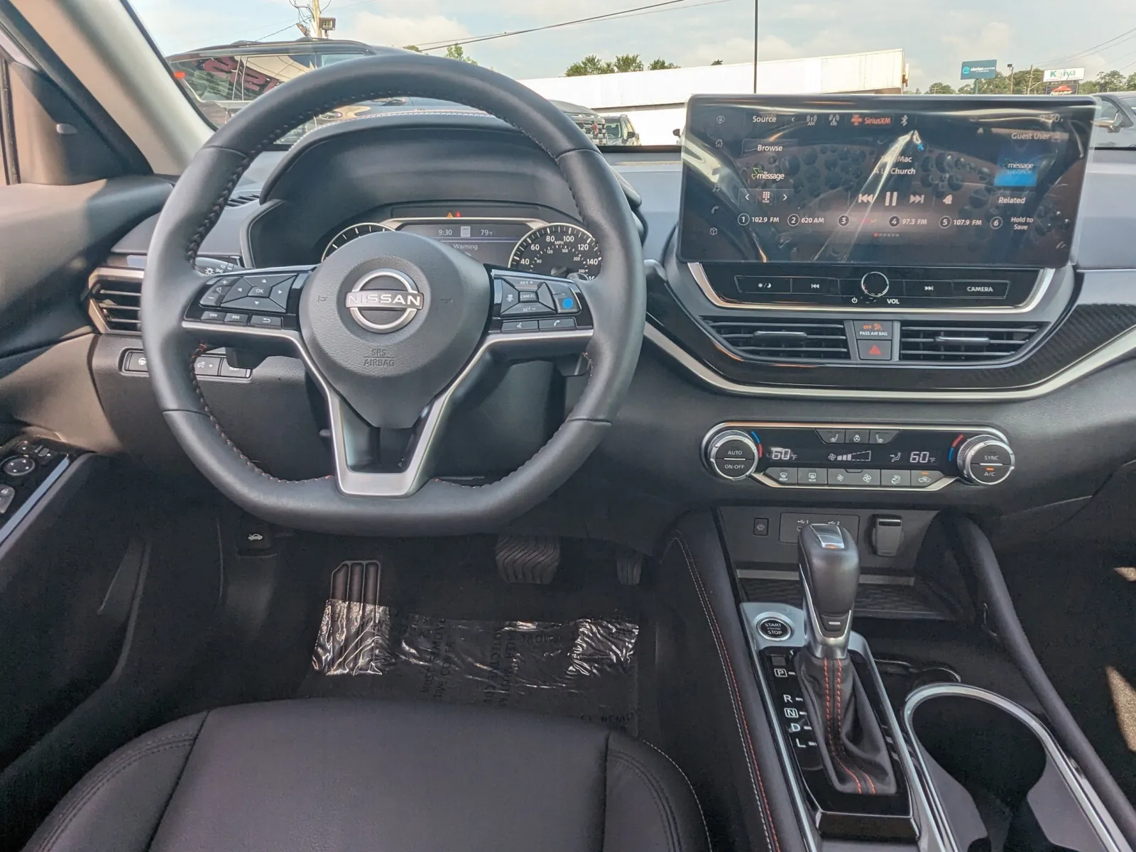 2024 Nissan Altima SR - Photo 16