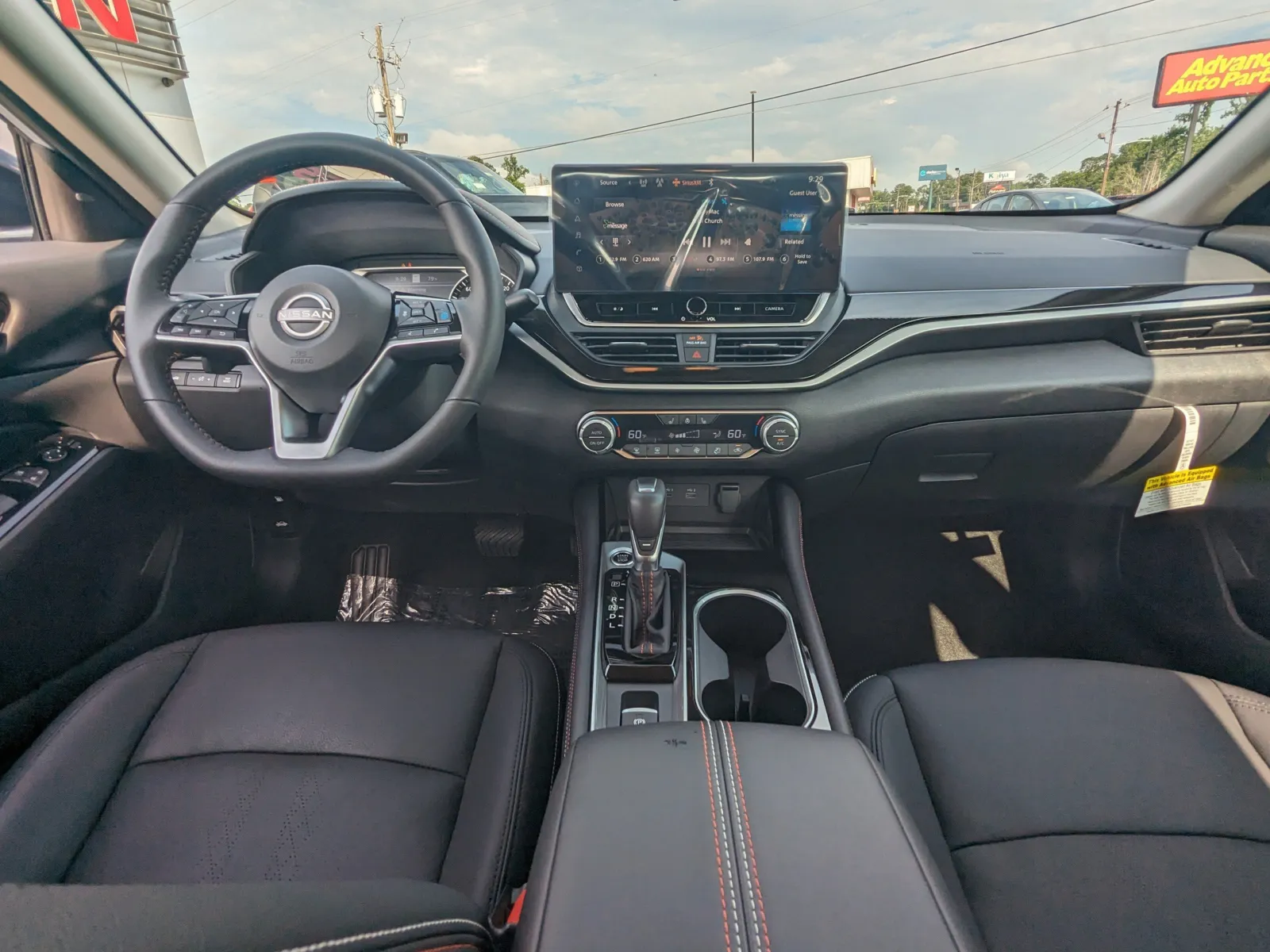 2024 Nissan Altima SR - Photo 15