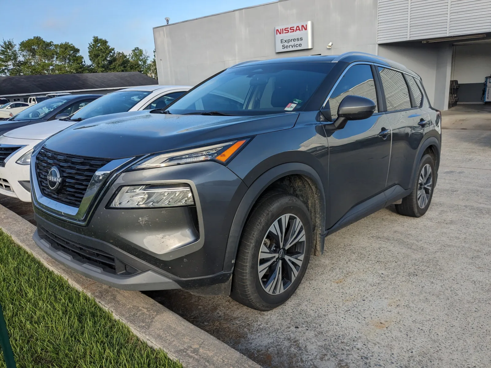 Gray 2023 Nissan Rogue SV for sale in Vidalia, GA