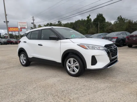 Photos of 2025 Nissan Kicks Play S for sale in Vidalia, GA at Woody Folsom Nissan of Vidalia