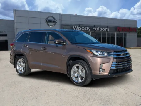 Red 2017 Toyota Highlander Limited for sale in Vidalia, GA