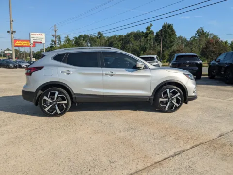 Another view of 2022 Nissan Rogue Sport SL for sale in Vidalia, GA at Woody Folsom Nissan of Vidalia