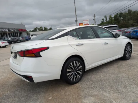 More photos of 2025 Nissan Altima SV at Woody Folsom Nissan of Vidalia, GA
