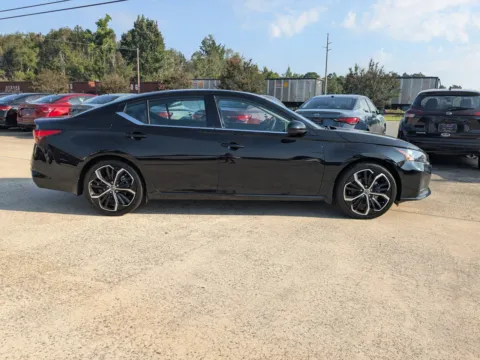Another view of 2023 Nissan Altima 2.5 SR for sale in Vidalia, GA at Woody Folsom Nissan of Vidalia