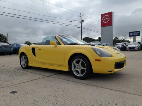 Yellow 2002 Toyota MR2 Spyder for sale in Vidalia, GA