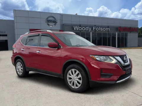 Red 2017 Nissan Rogue S for sale in Vidalia, GA