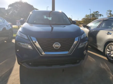 Photos of 2021 Nissan Rogue SL for sale in Vidalia, GA at Woody Folsom Nissan of Vidalia