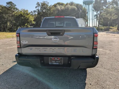 More photos of 2026 Nissan Frontier S at Woody Folsom Nissan of Vidalia, GA