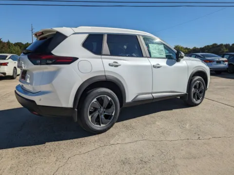 More photos of 2025 Nissan Rogue SV at Woody Folsom Nissan of Vidalia, GA