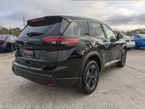 More photos of 2025 Nissan Rogue SV at Woody Folsom Nissan of Vidalia, GA