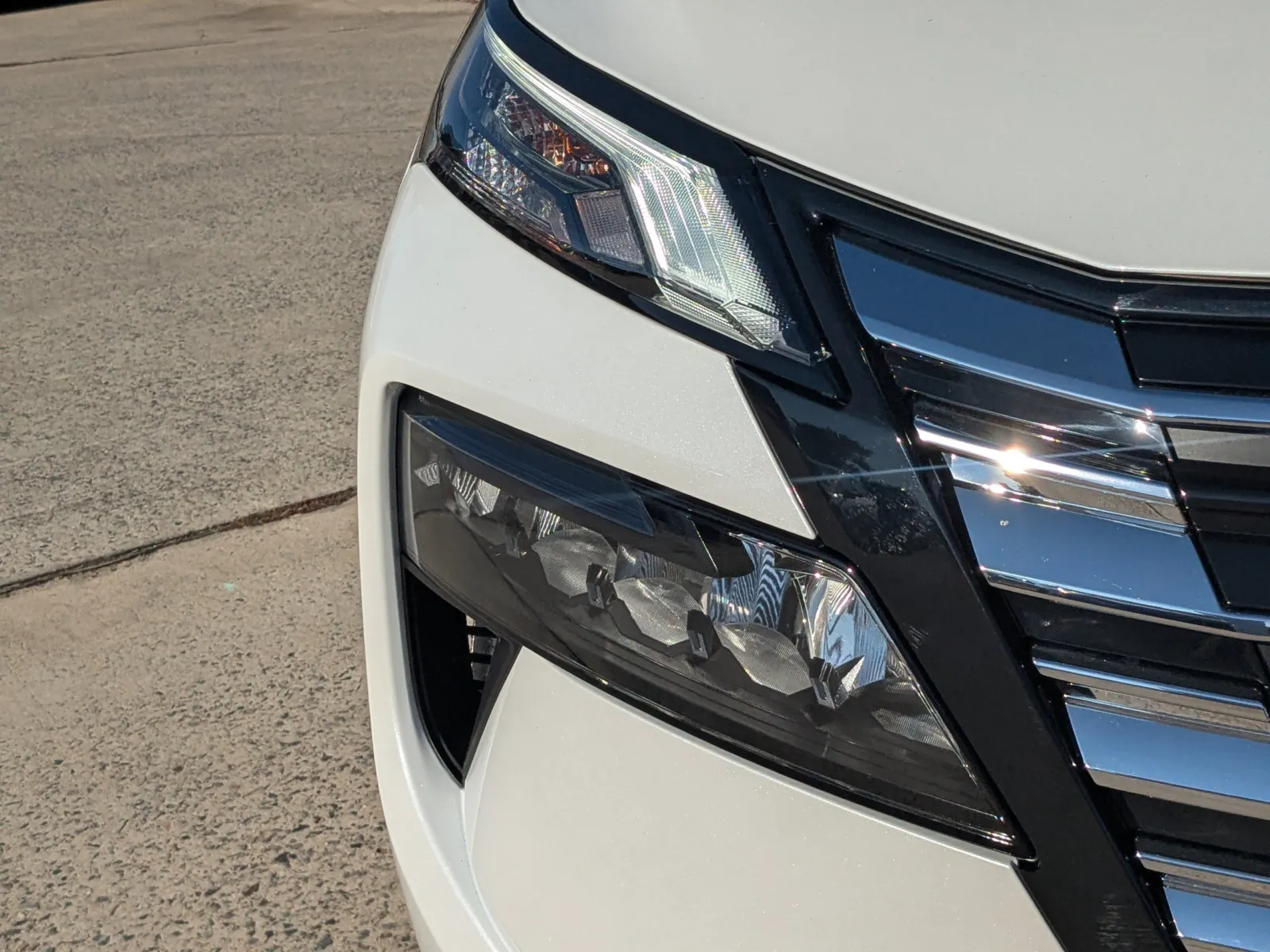2026 Nissan Rogue SV - Photo 10