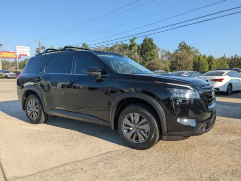 Black 2023 Nissan Pathfinder SV for sale in Vidalia, GA