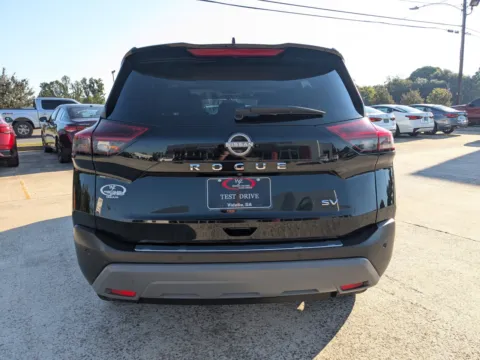 More photos of 2023 Nissan Rogue SV at Woody Folsom Nissan of Vidalia, GA