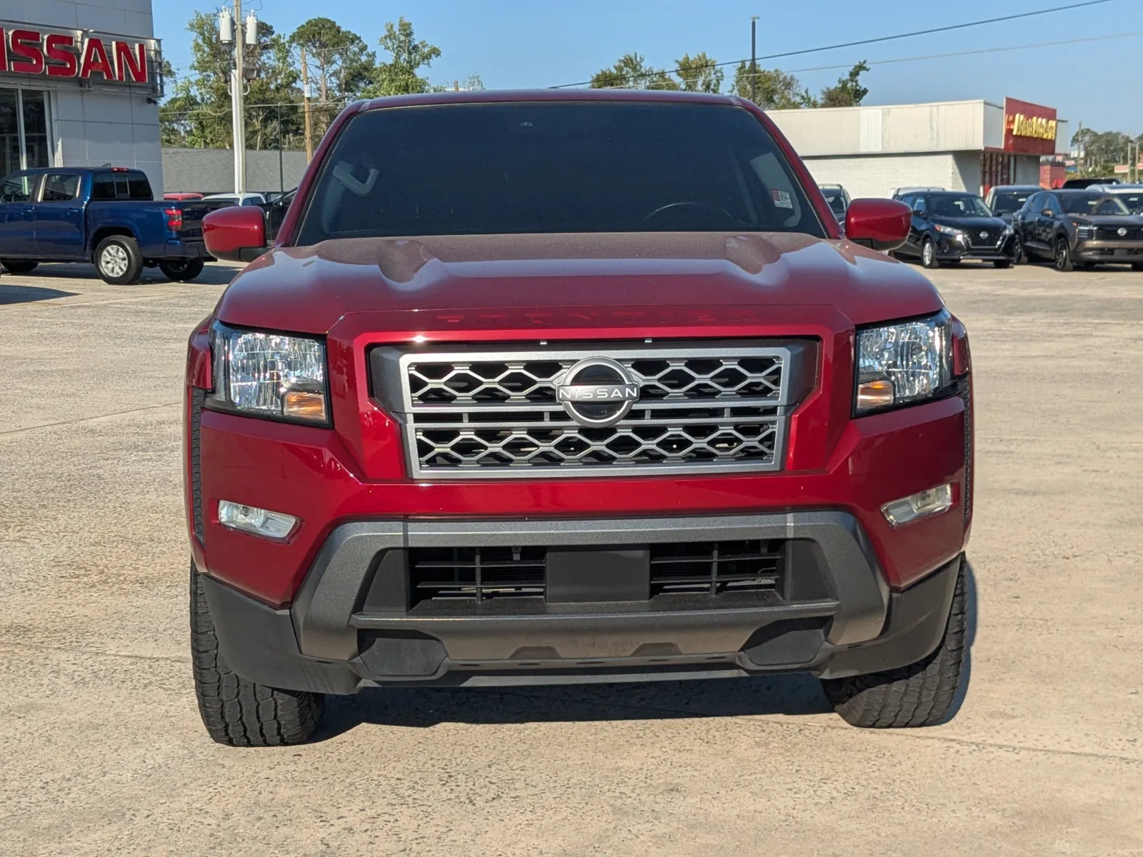 2024 Nissan Frontier SV - Photo 9
