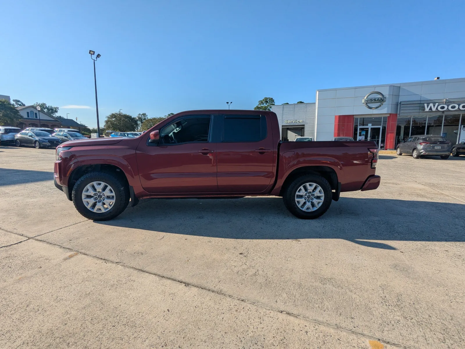 2024 Nissan Frontier SV - Photo 7