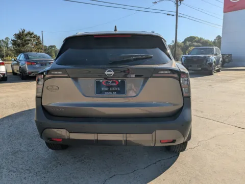 More photos of 2025 Nissan Kicks SV at Woody Folsom Nissan of Vidalia, GA