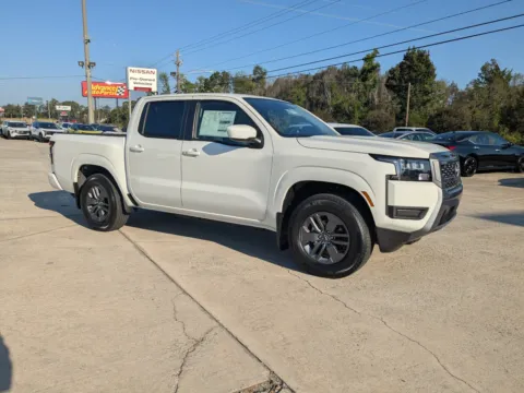 Photos of 2026 Nissan Frontier SV for sale in Vidalia, GA at Woody Folsom Nissan of Vidalia