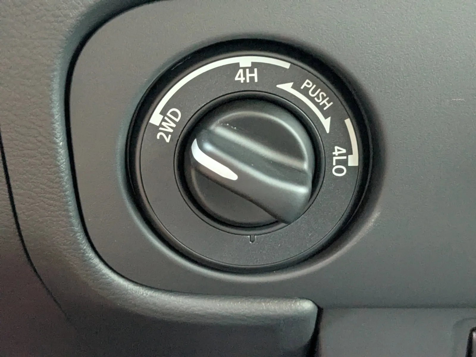 2026 Nissan Frontier S - Photo 23