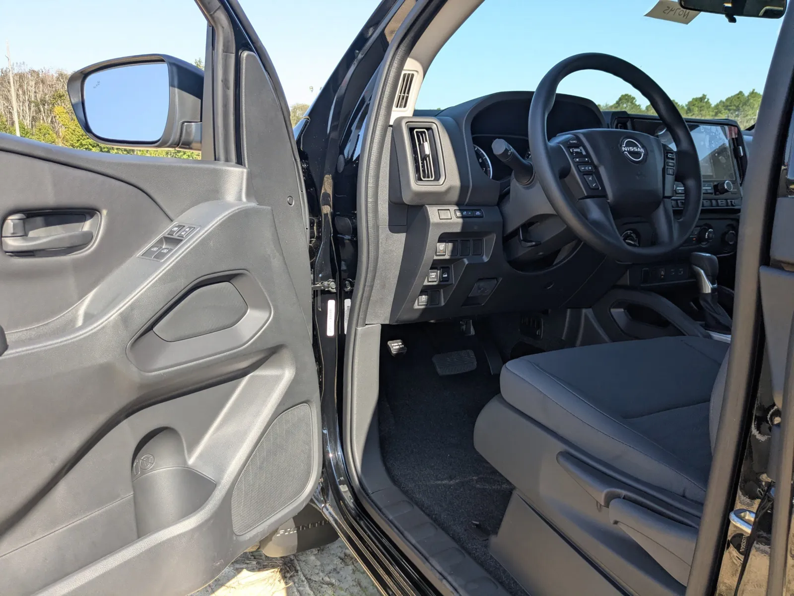 2026 Nissan Frontier S - Photo 20