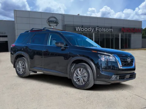 Black 2022 Nissan Pathfinder SV for sale in Vidalia, GA