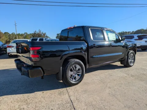 More photos of 2026 Nissan Frontier SV at Woody Folsom Nissan of Vidalia, GA