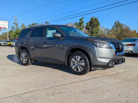 Gray 2025 Nissan Pathfinder SL for sale in Vidalia, GA