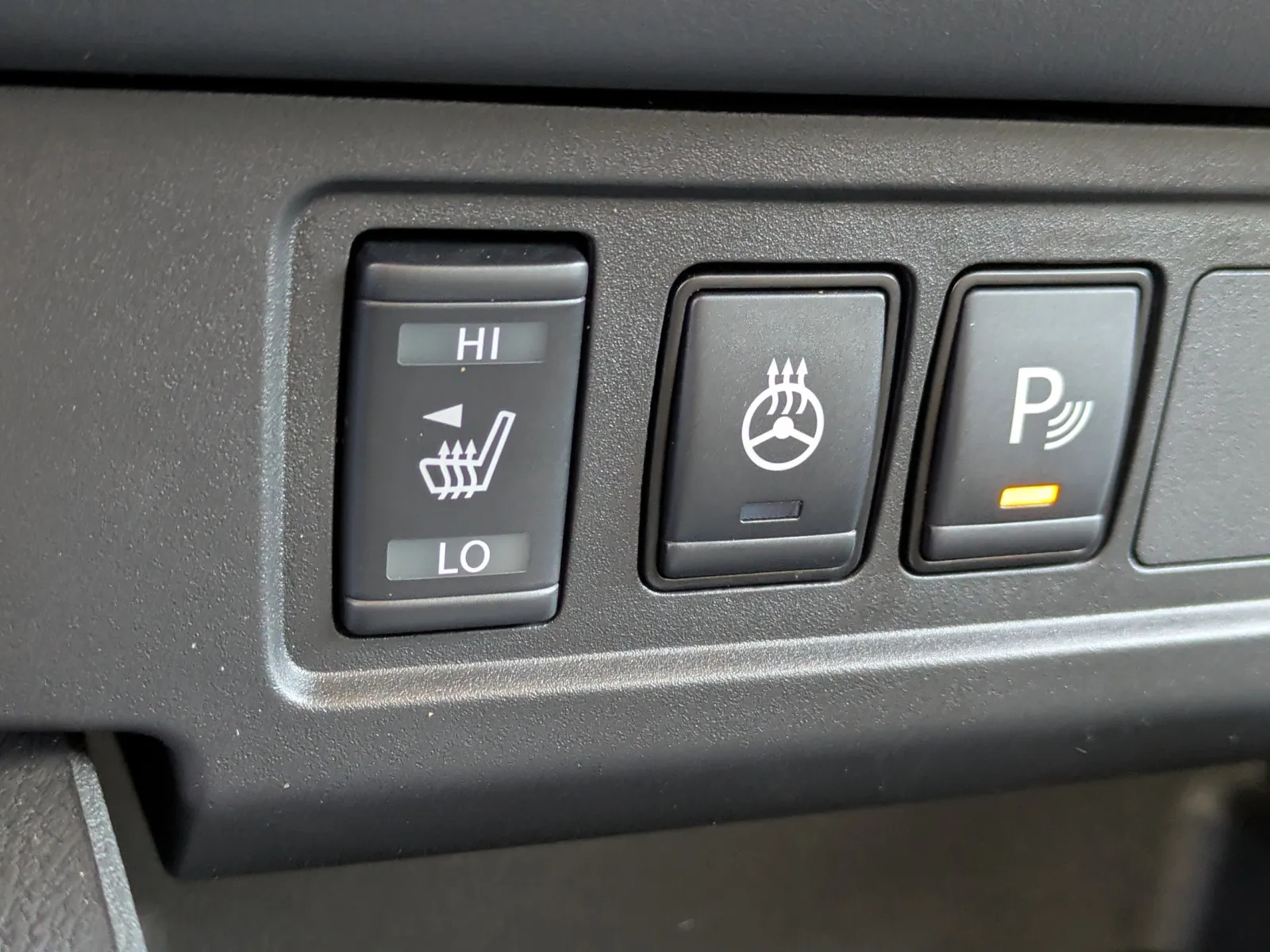 2024 Nissan Frontier SV - Photo 23