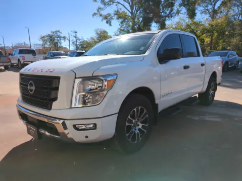 White 2024 Nissan Titan SV for sale in Vidalia, GA
