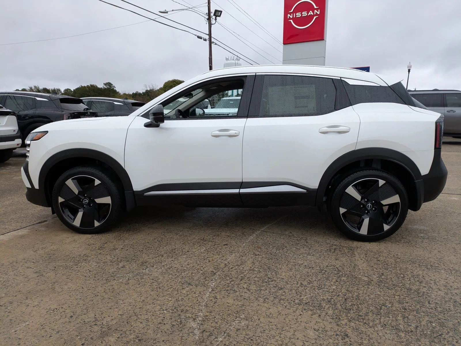 2026 Nissan KICKS SR - Photo 7
