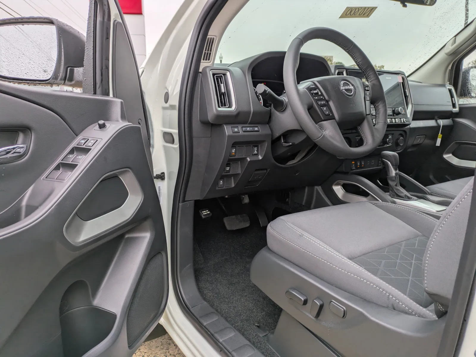 2026 Nissan Frontier SV - Photo 20