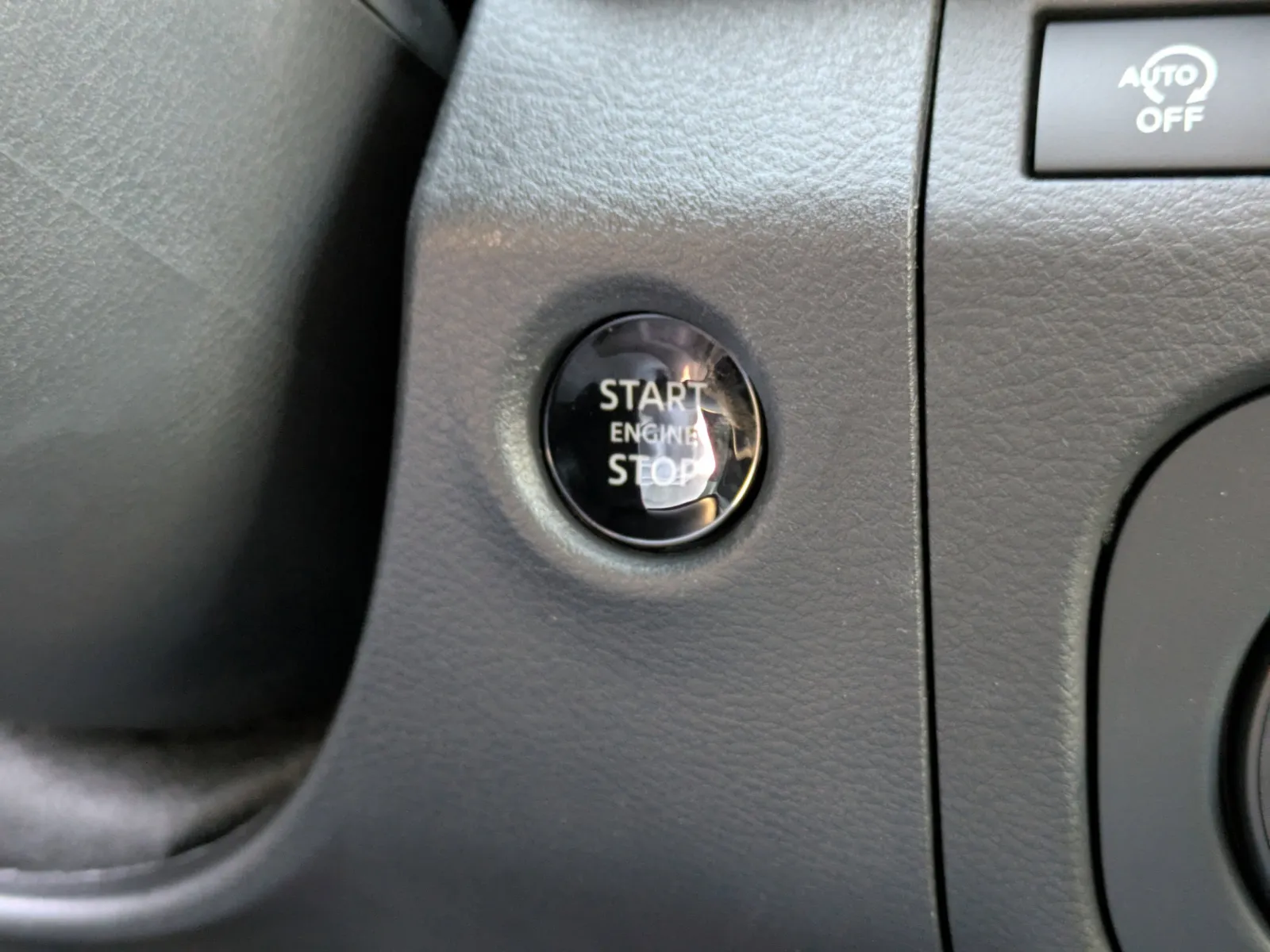 2026 Nissan Frontier SV - Photo 30