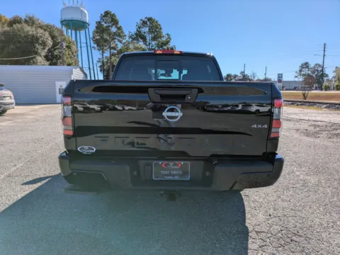 More photos of 2026 Nissan Frontier SV at Woody Folsom Nissan of Vidalia, GA