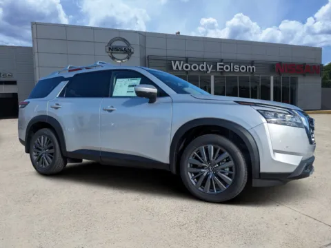 Silver 2025 Nissan Pathfinder SL for sale in Vidalia, GA
