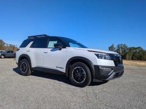 Photos of 2025 Nissan Pathfinder Rock Creek for sale in Vidalia, GA at Woody Folsom Nissan of Vidalia