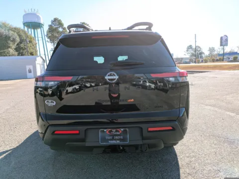 More photos of 2025 Nissan Pathfinder Rock Creek at Woody Folsom Nissan of Vidalia, GA