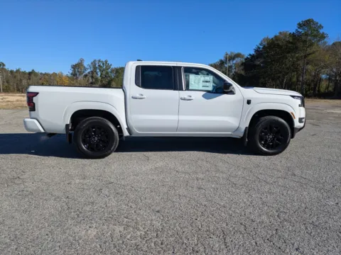 Another view of 2026 Nissan Frontier SV for sale in Vidalia, GA at Woody Folsom Nissan of Vidalia
