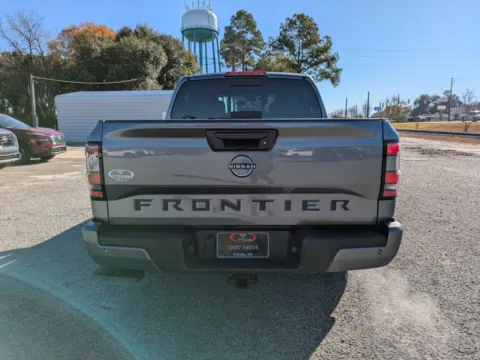 More photos of 2026 Nissan Frontier SV at Woody Folsom Nissan of Vidalia, GA