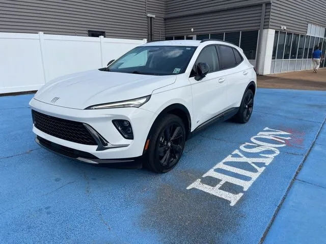 2025 Buick Envision Sport Touring's photo