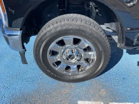 Another view of 2024 Ford Super Duty F-250 SRW LARIAT for sale in Alexandria, LA at Hixson Autoplex of Alexandria Ford