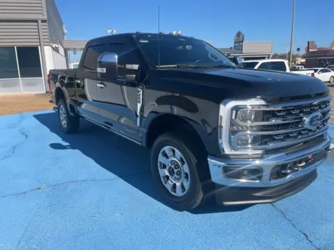 More photos of 2024 Ford Super Duty F-250 SRW LARIAT at Hixson Autoplex of Alexandria Ford, LA