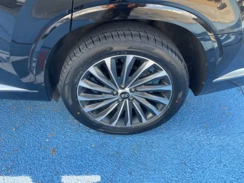 More photos of 2023 Hyundai Palisade Calligraphy at Hixson Autoplex of Alexandria Ford, LA